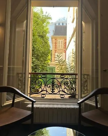 7 Apartment